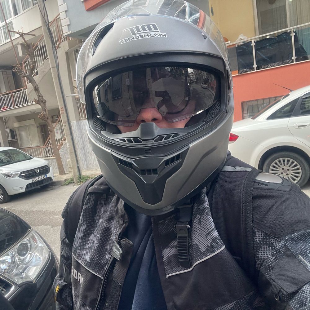 ozgur