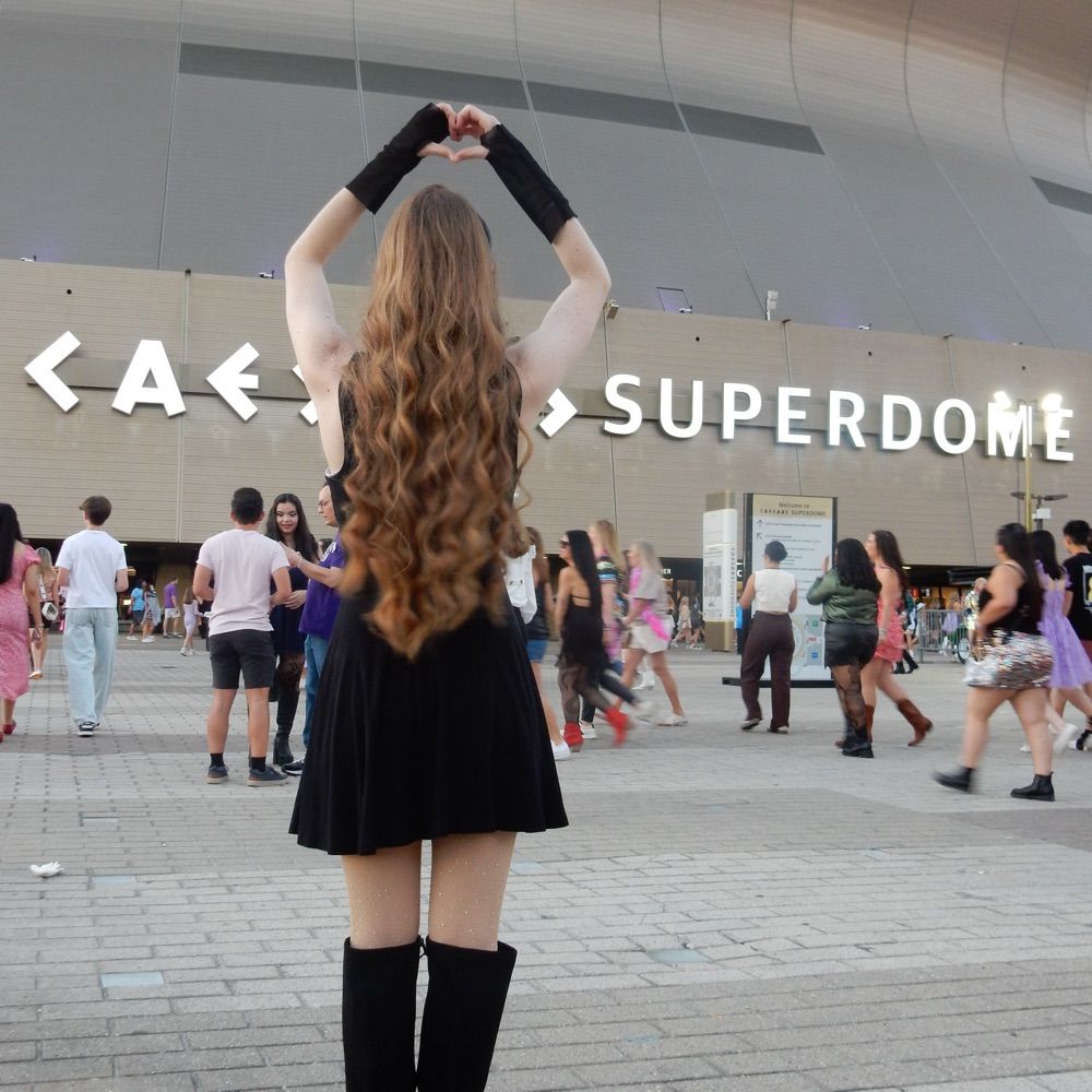 Maegan saw Tay x4