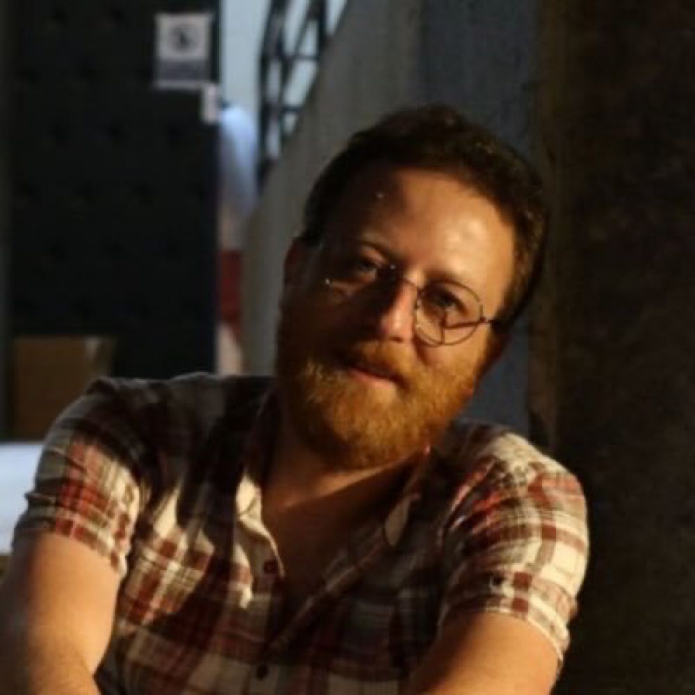 Iman Paknahad