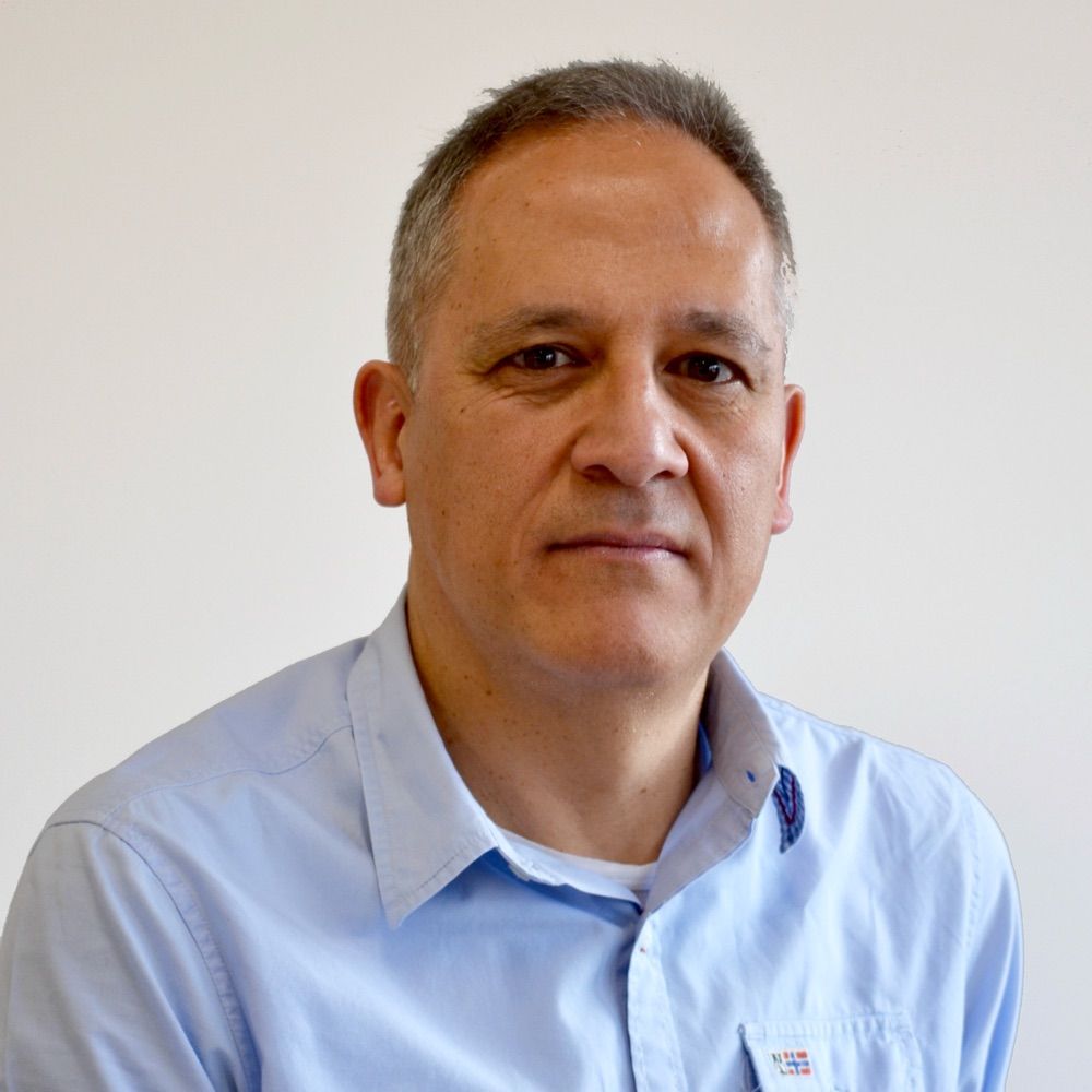 César Alonso-Borrego