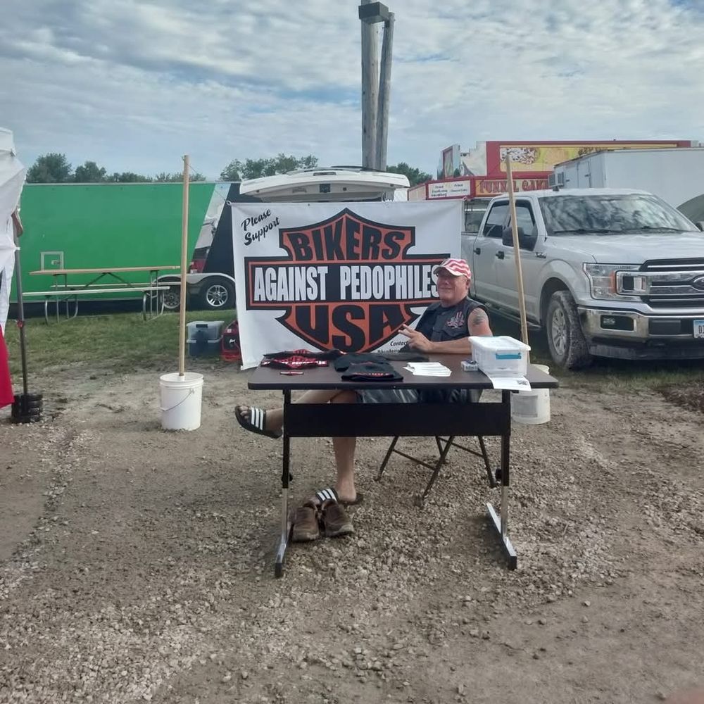 bikersagainstpedophilesusa@gmail.com
