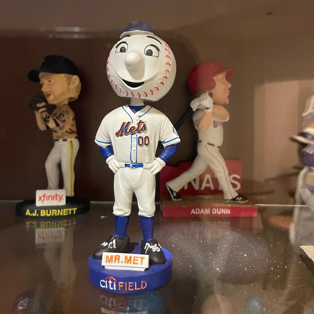 Another Mets Pod