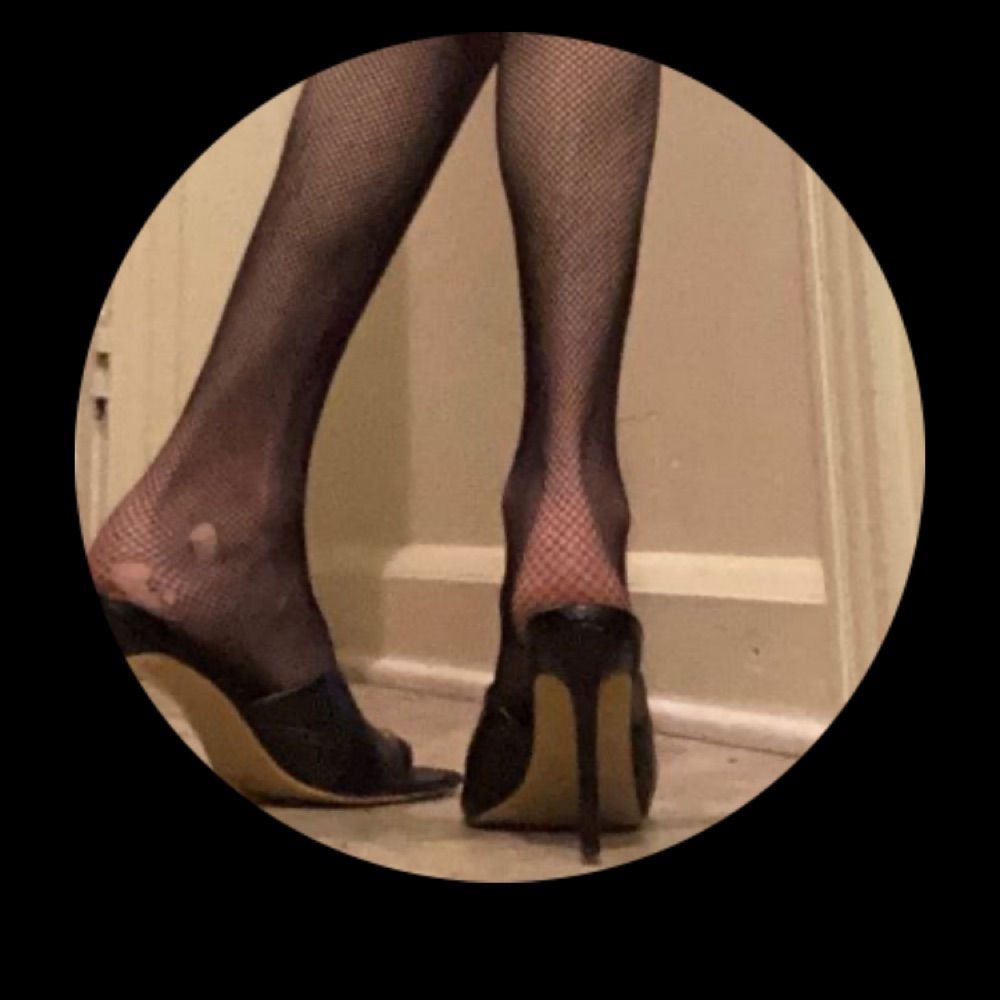 Sissy Victoria