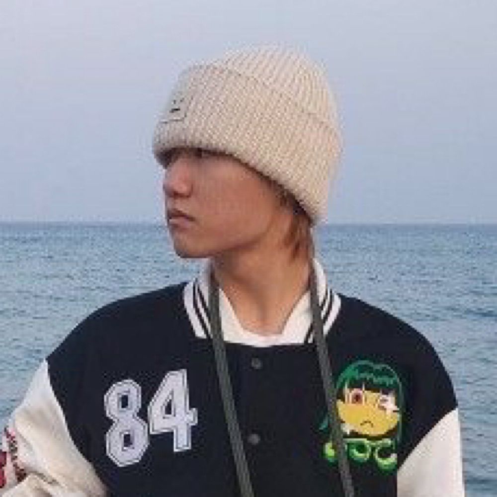 gio! ⭑ | watch out