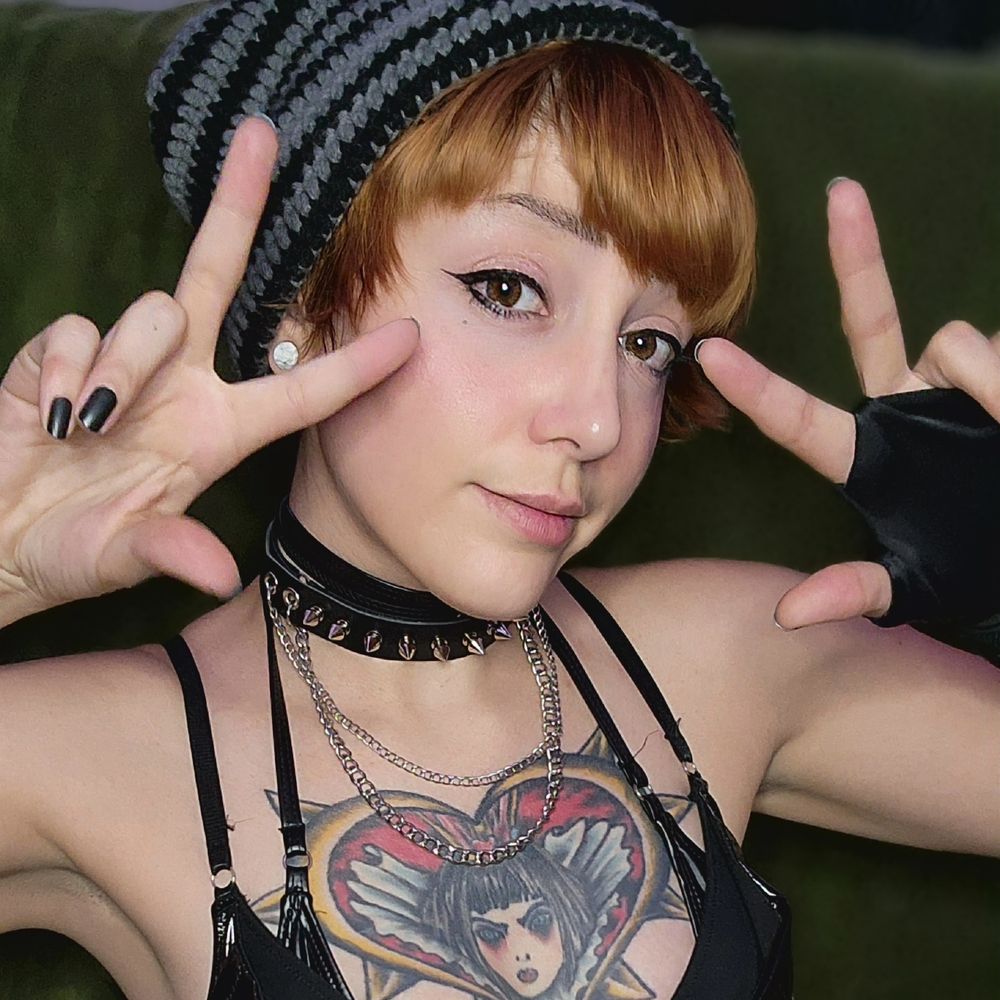 ladyalis.bsky.social profile picture