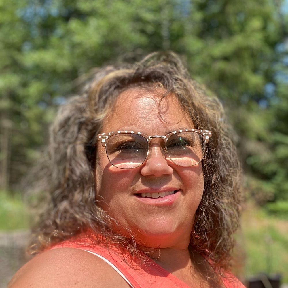 Angie H K