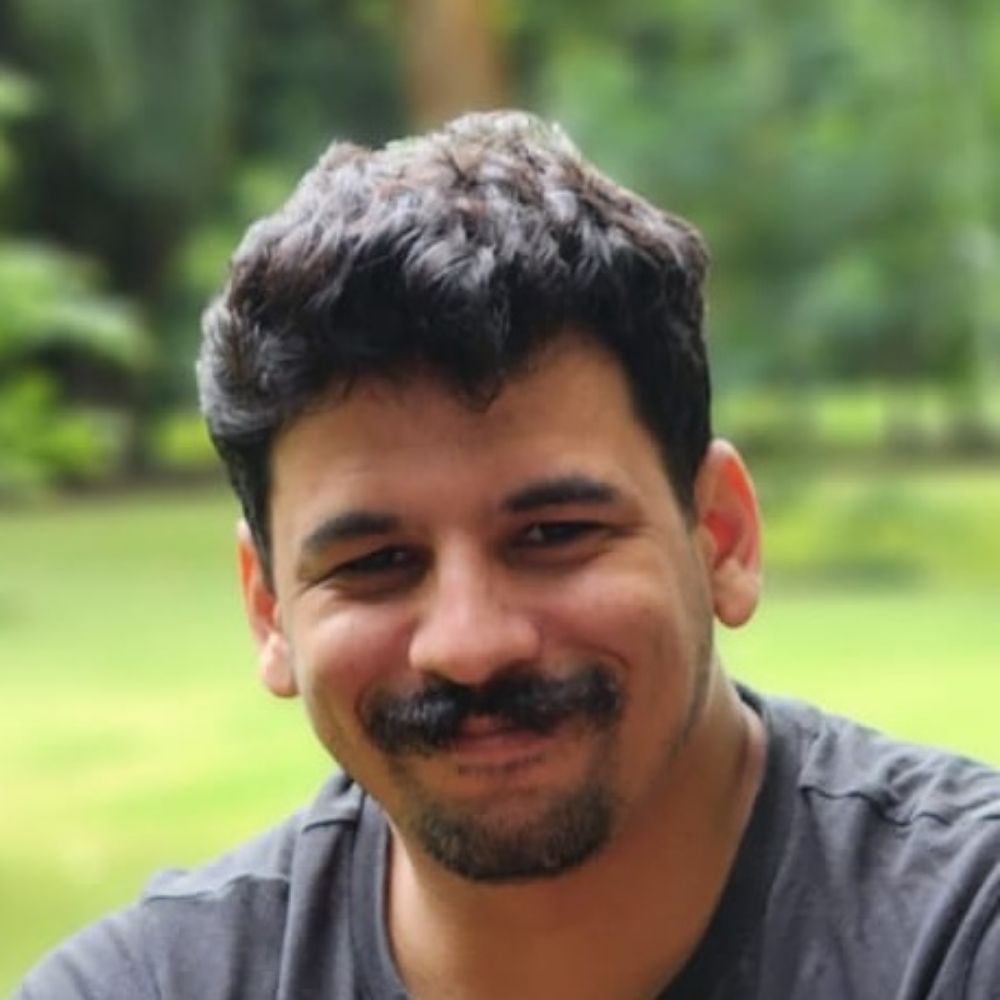 Nicholas Eduardo