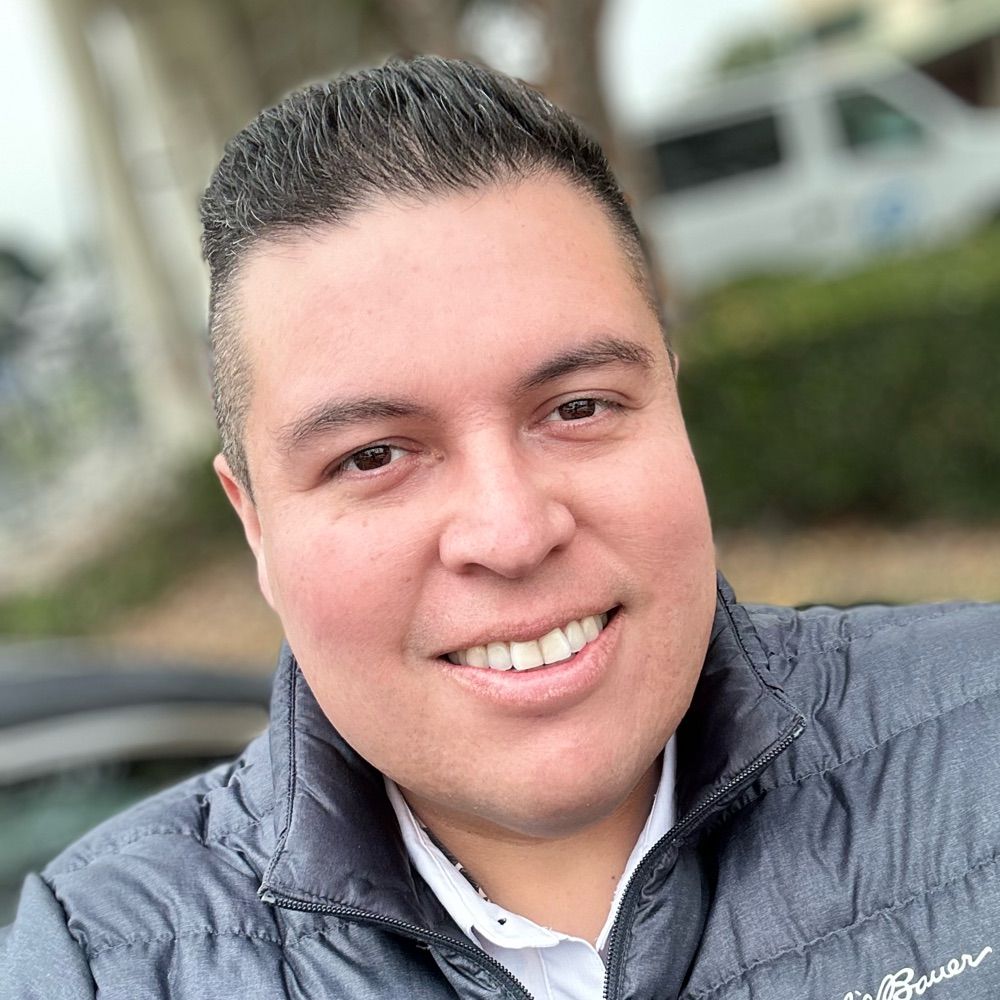 Oscar Flores