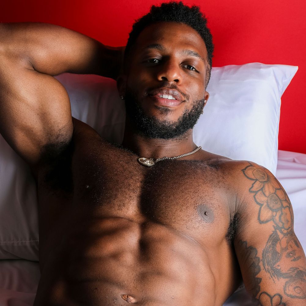 🔞🍫 Kyle Smiles 🕺🔞