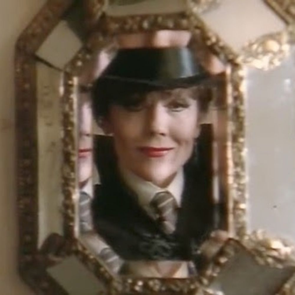 Emma Ebb Brown aka The Tipsy Witch