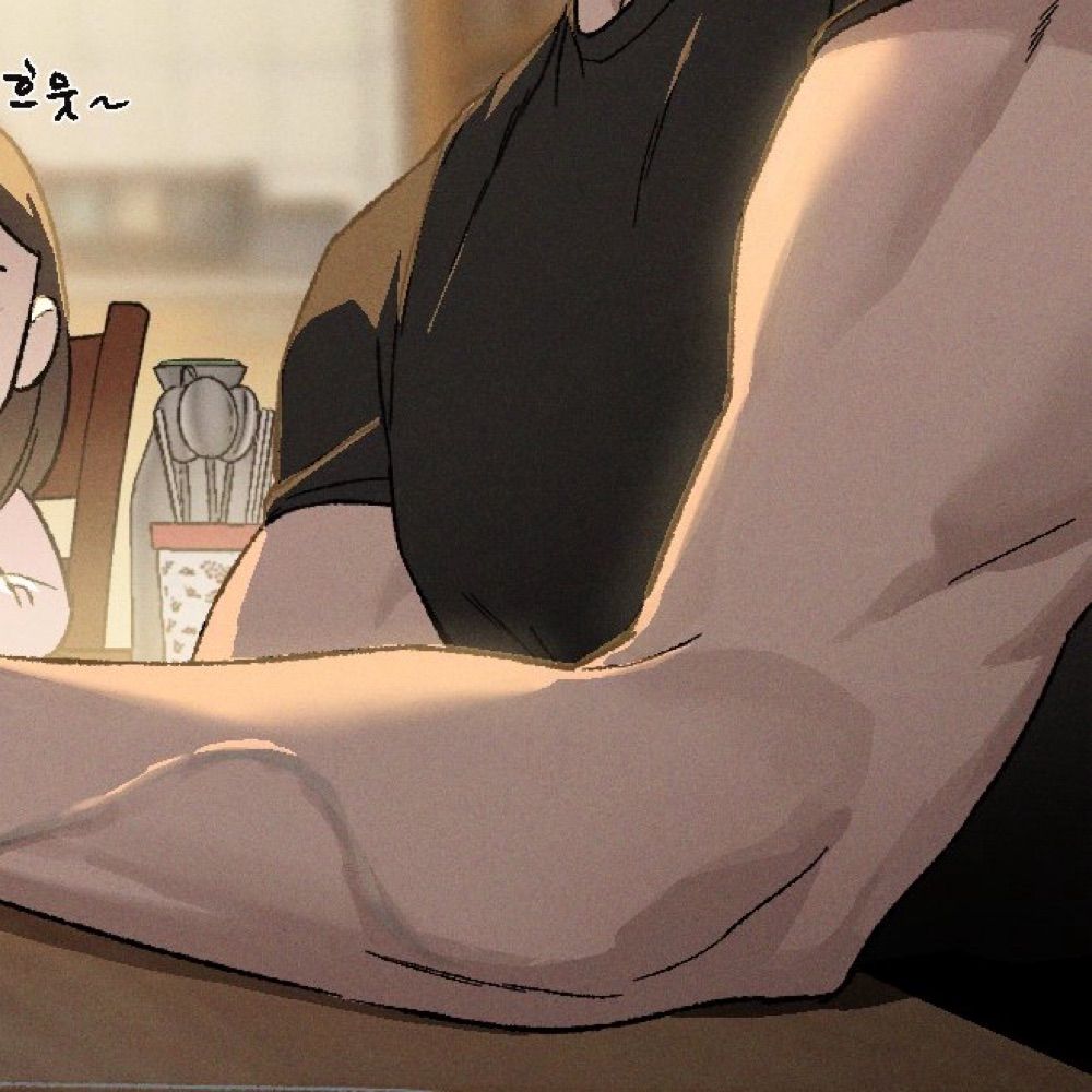 taekjoo’s bicep 