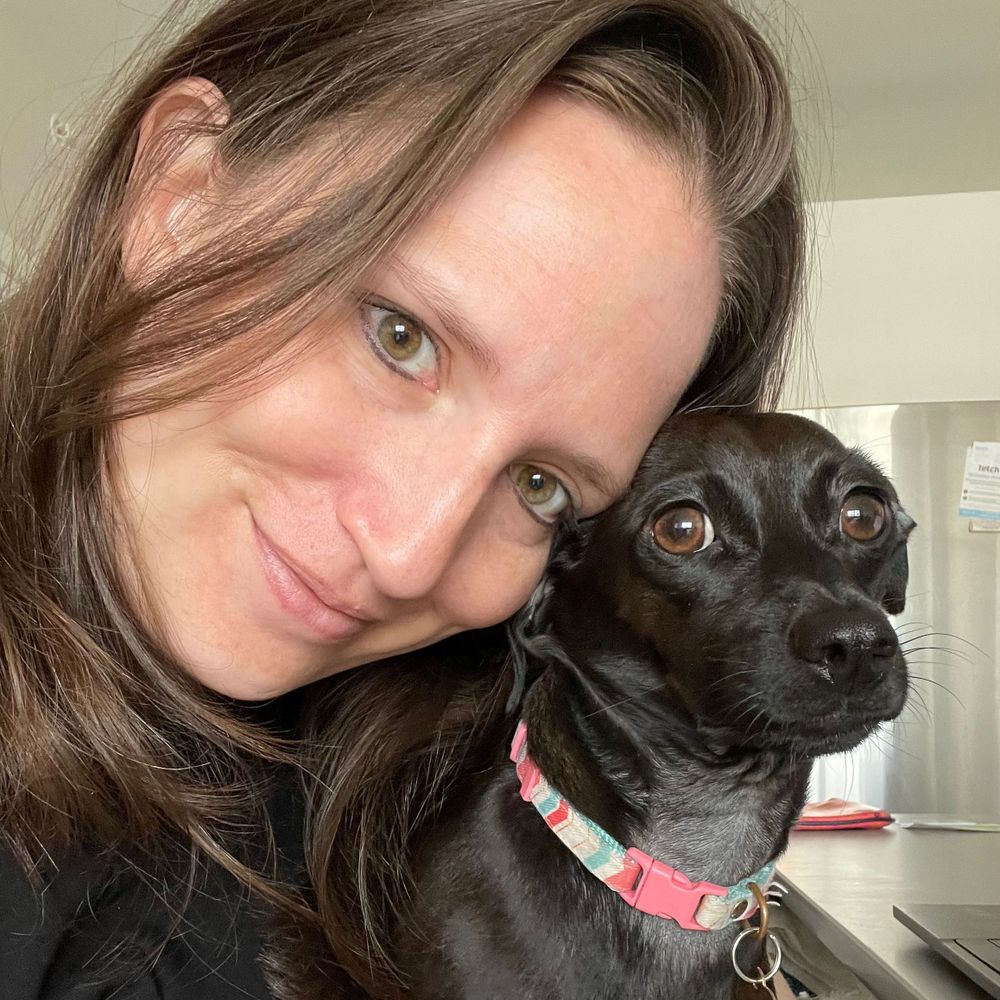 Danielle Battaglia's avatar