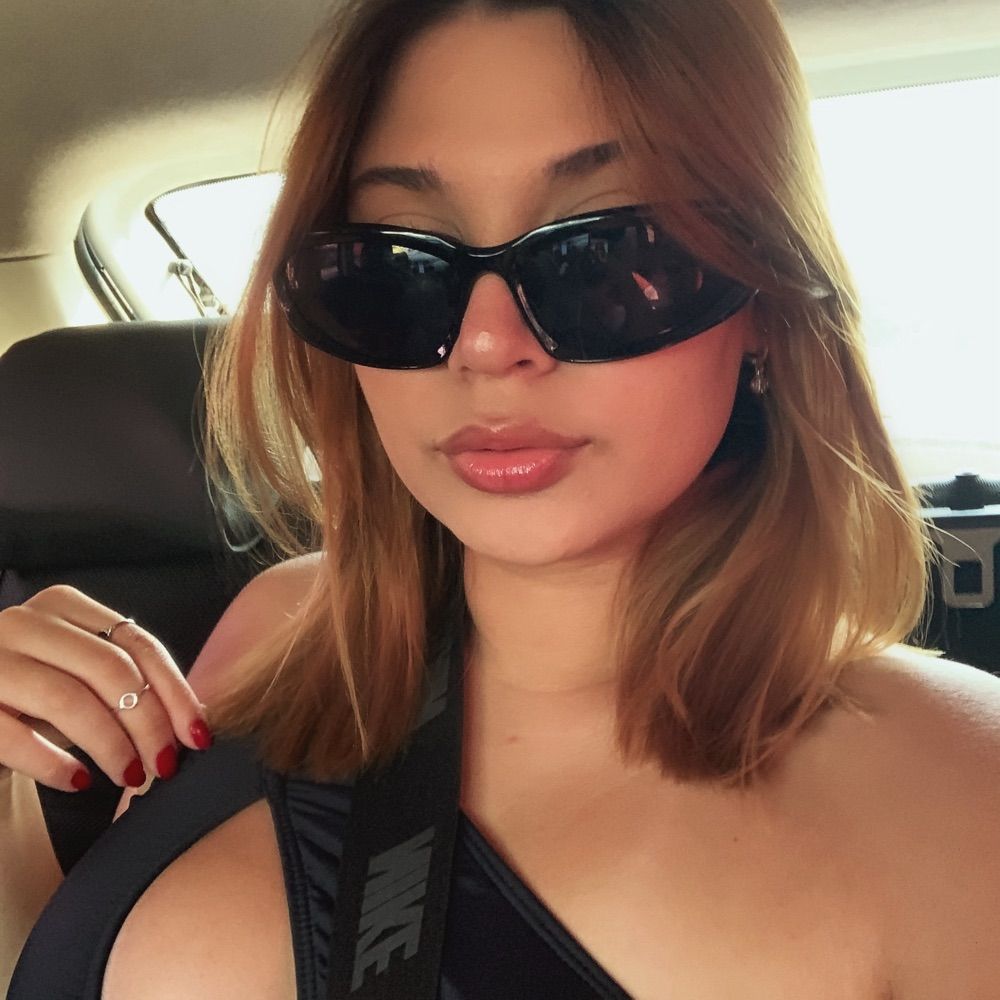 Laura 💋