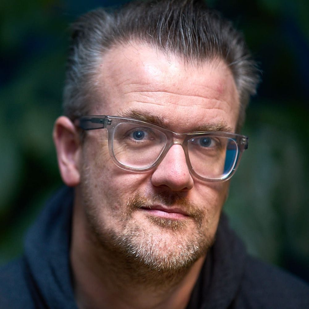 Joost Hoedemaeckers (he/him)