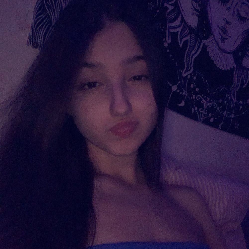 🧏🏻‍♀️