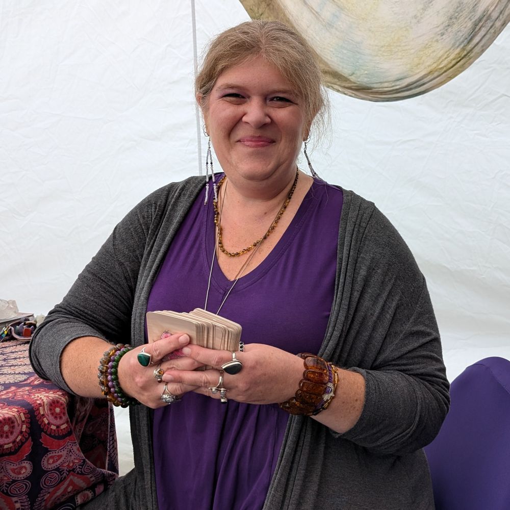 Spiral Intuitive / Shifra Nerenberg (she/her) 