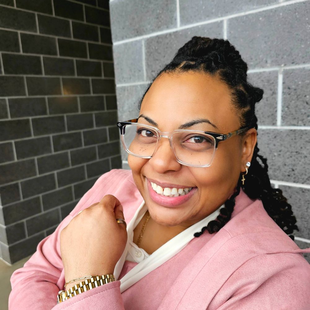 Sonja B Williams 