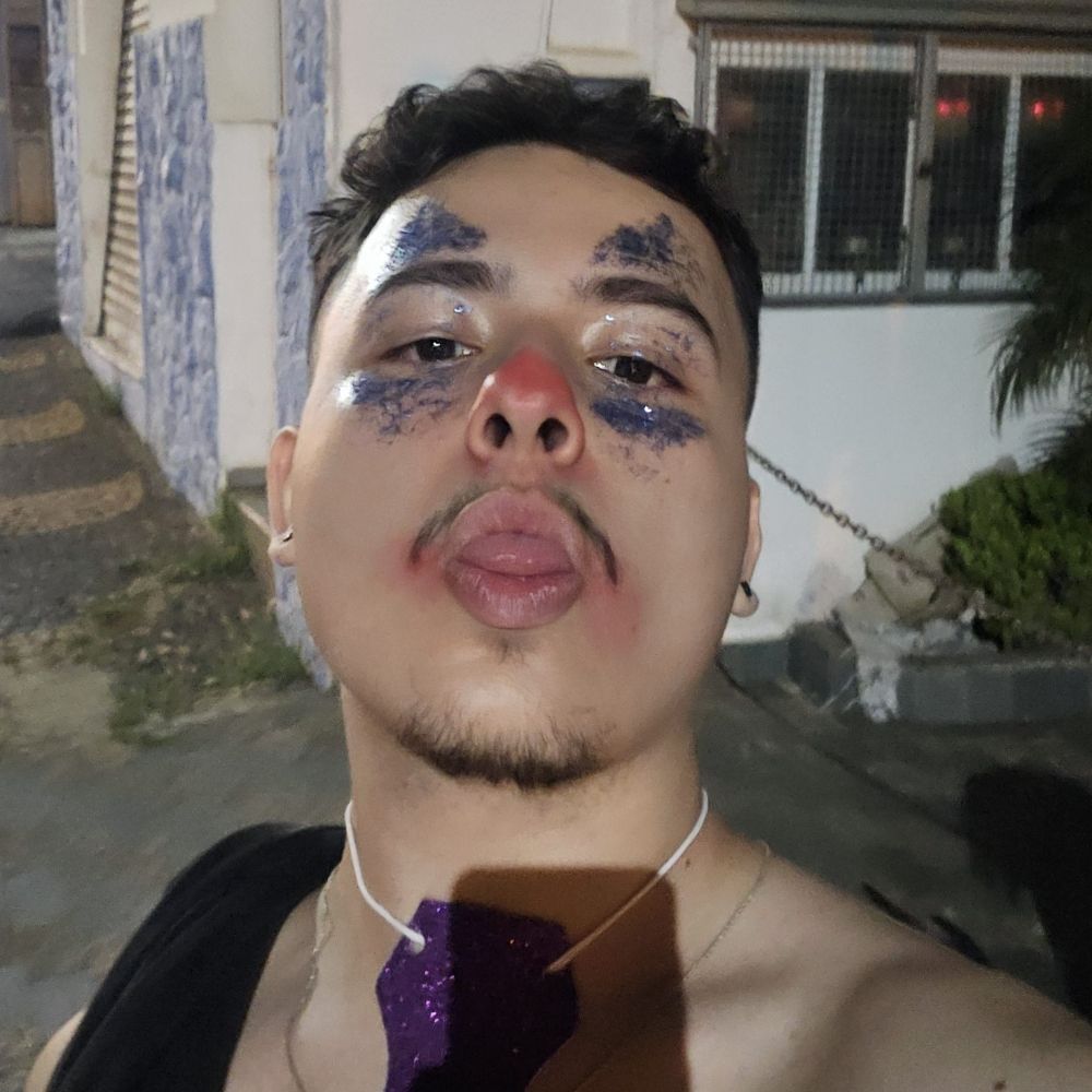 Marroneeb