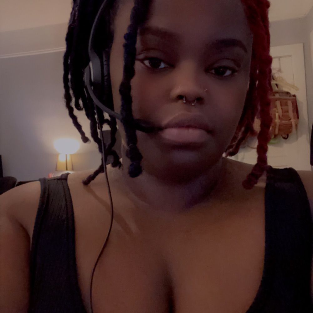 Dee 💖🖤