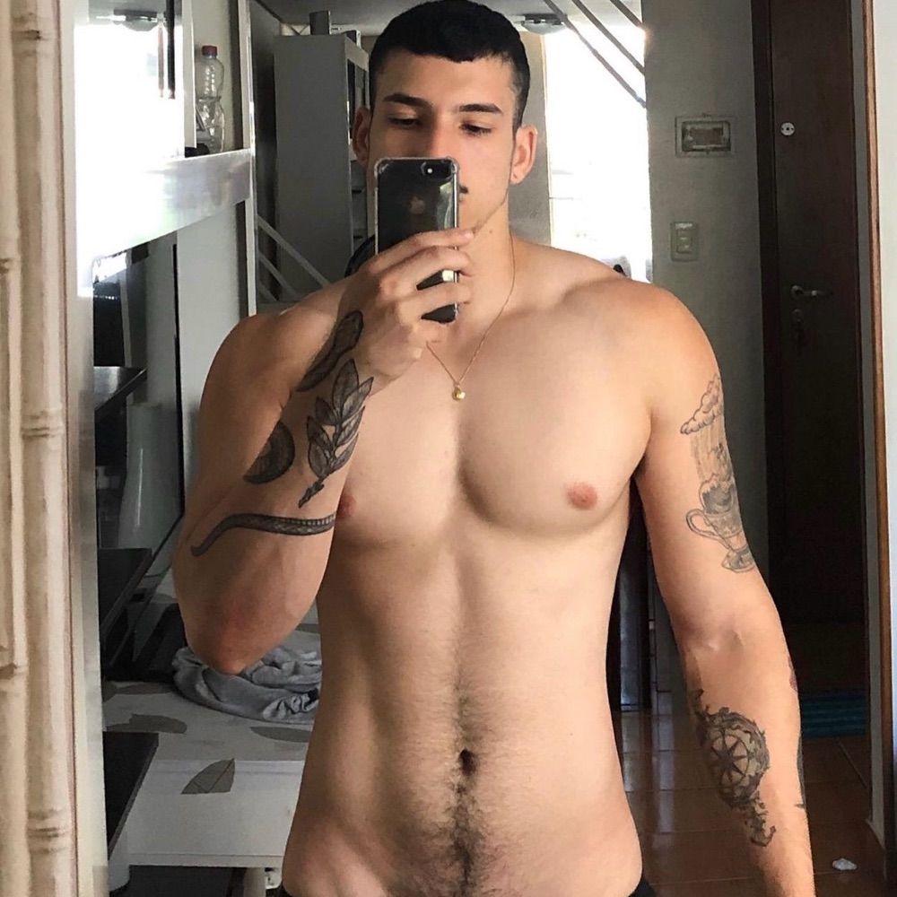 BOYS PREMIUM