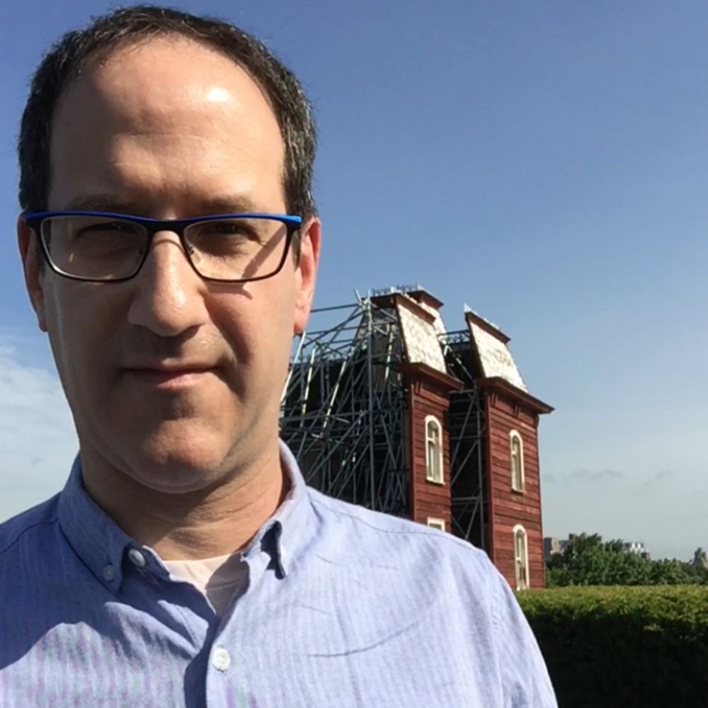 Robert J Weisberg (aka Museum Human)