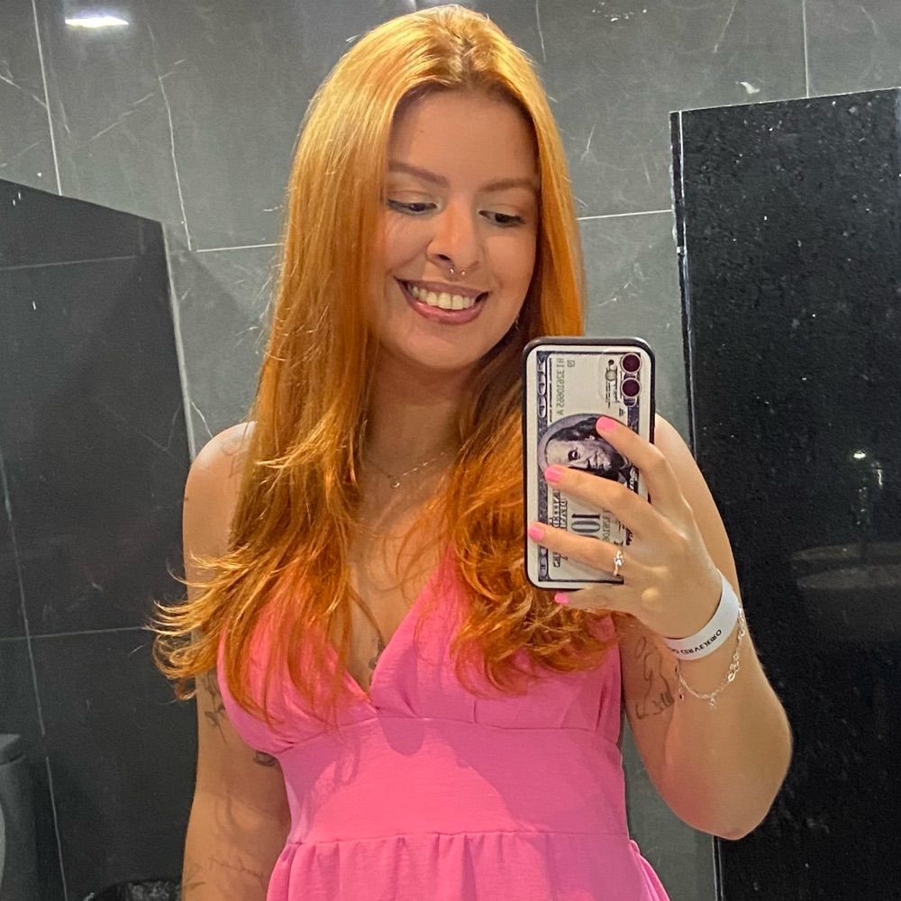 Bruna Tojal 