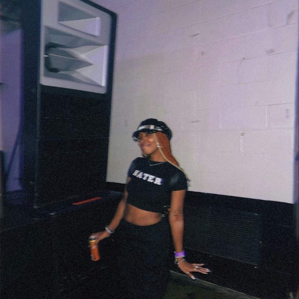 mo