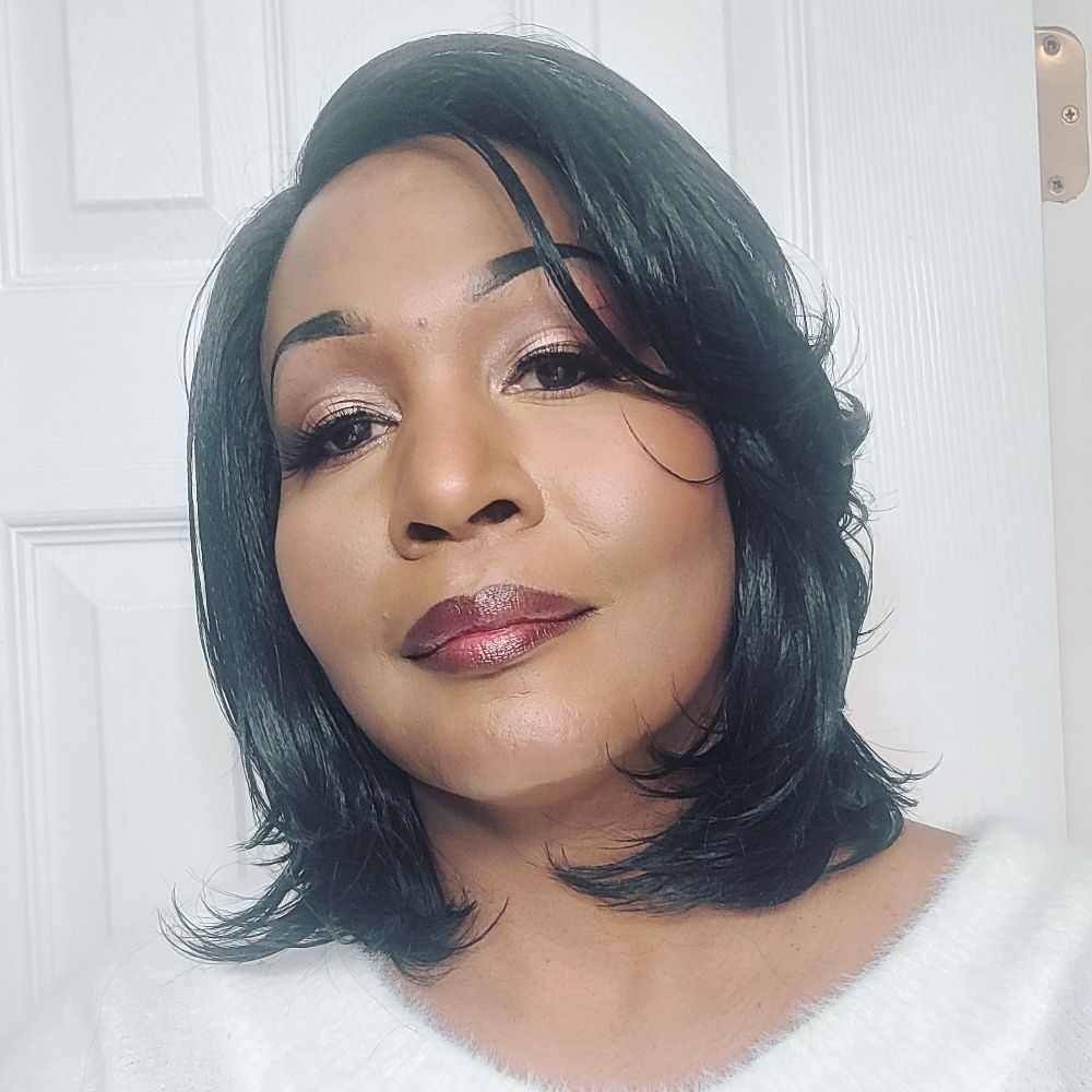 Mz. Elle Foster 2 U