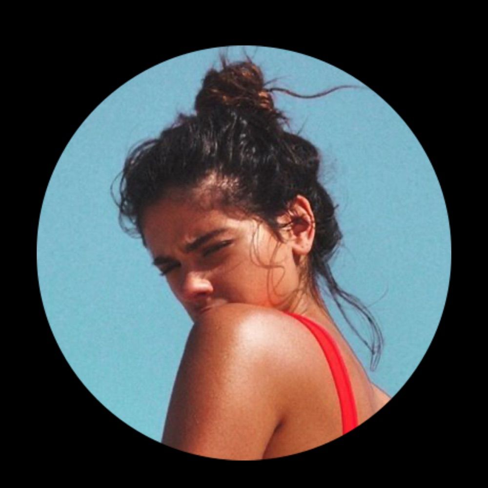 thaís 