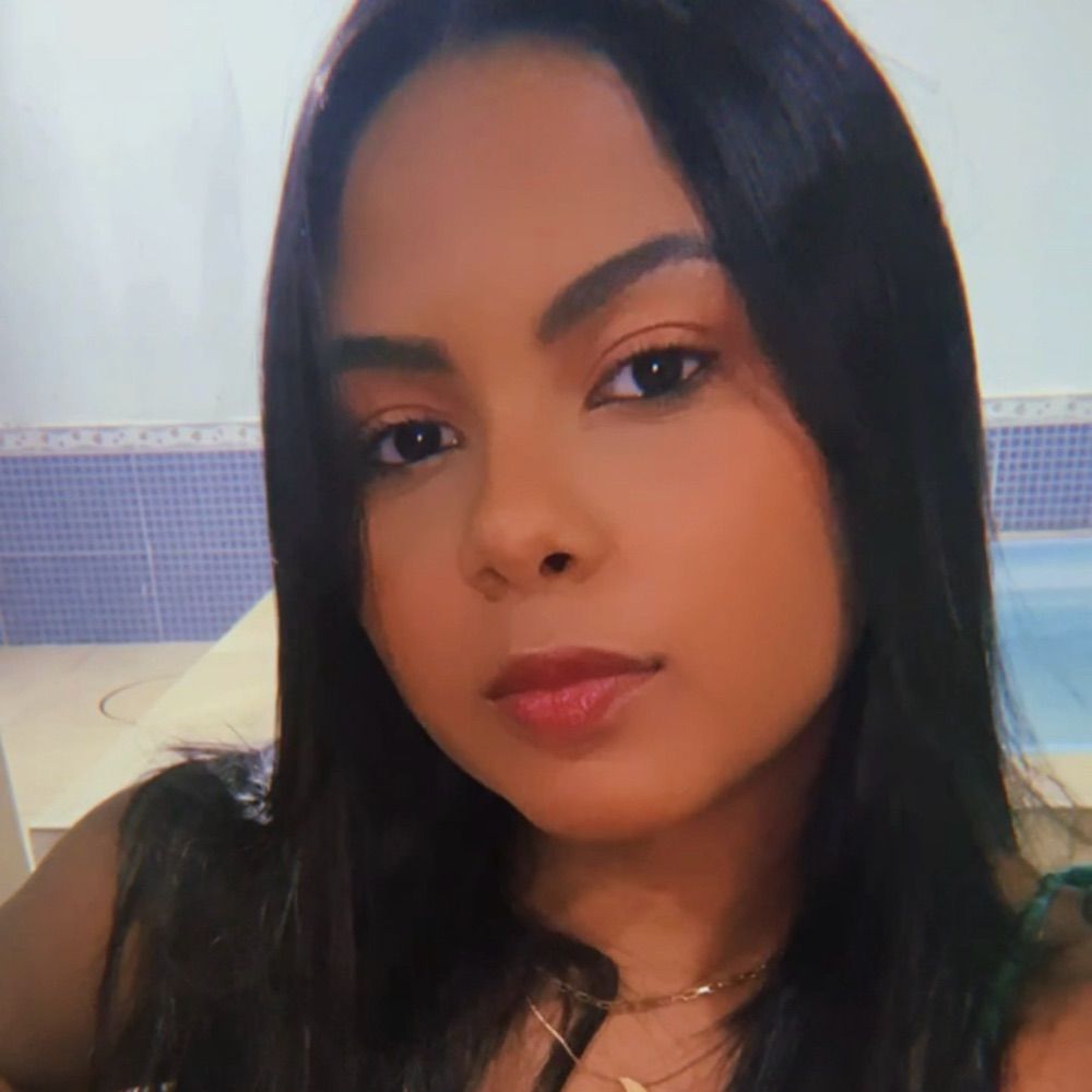 Carla Castro 🇭🇺