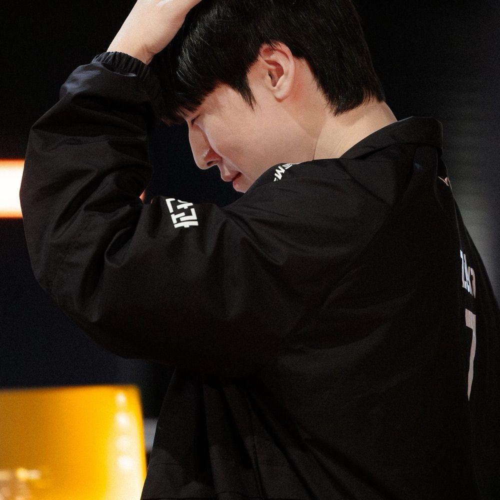 실키년