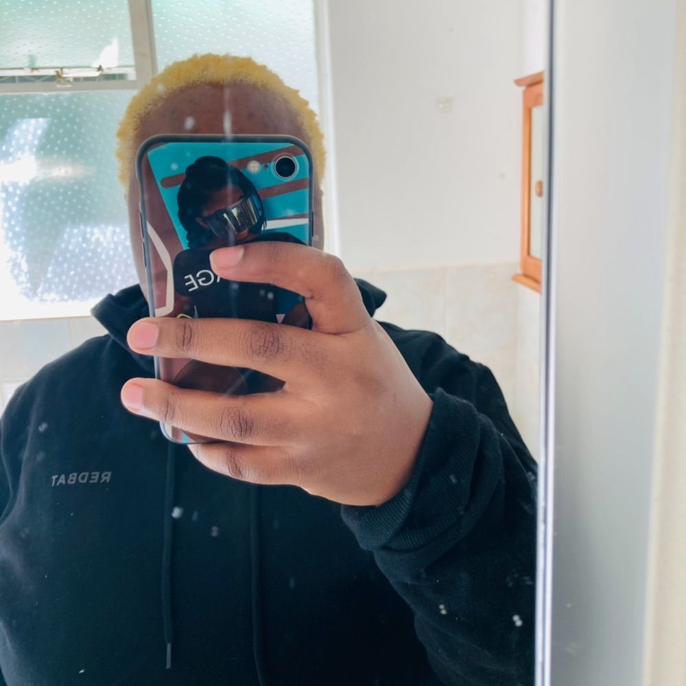 Mvuk0 🇿🇦