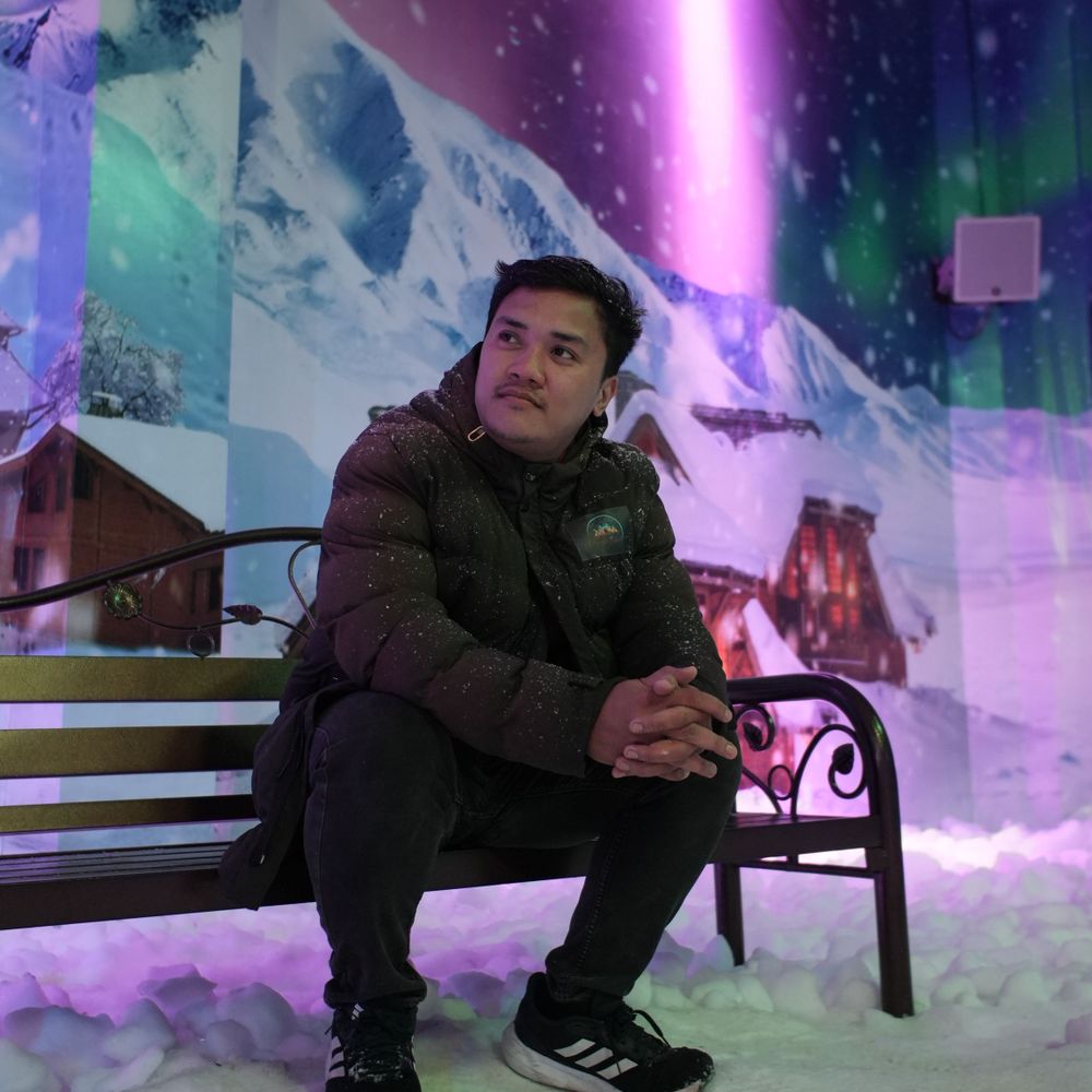 Gil Nambatac (he/him)