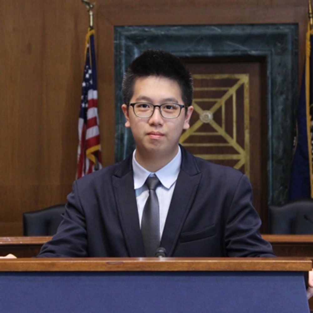 周子愉 Fausto Chou :verified: