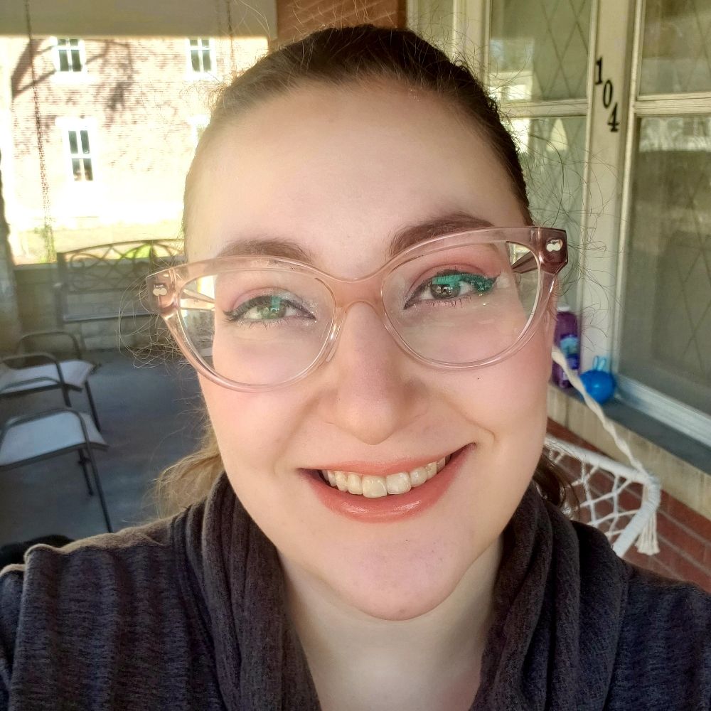 Kelli Blechle | Writer