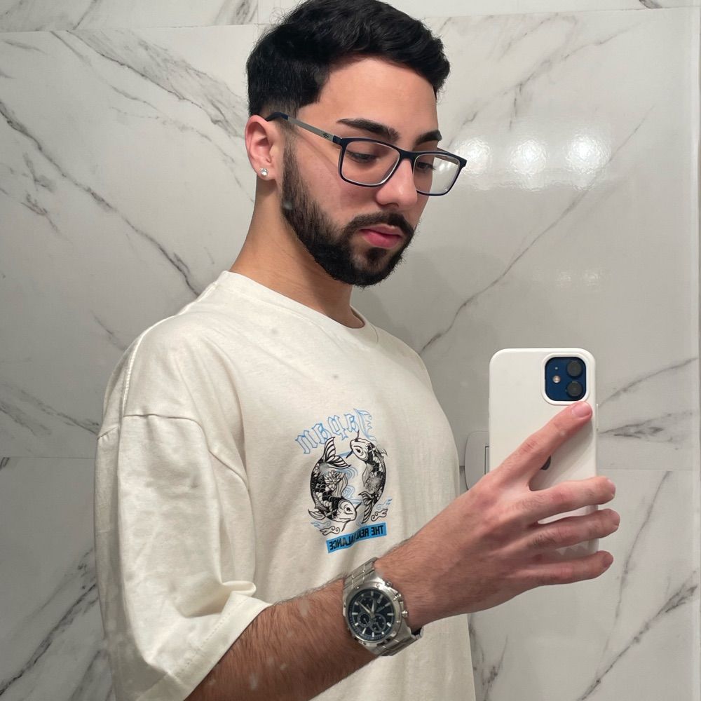 J