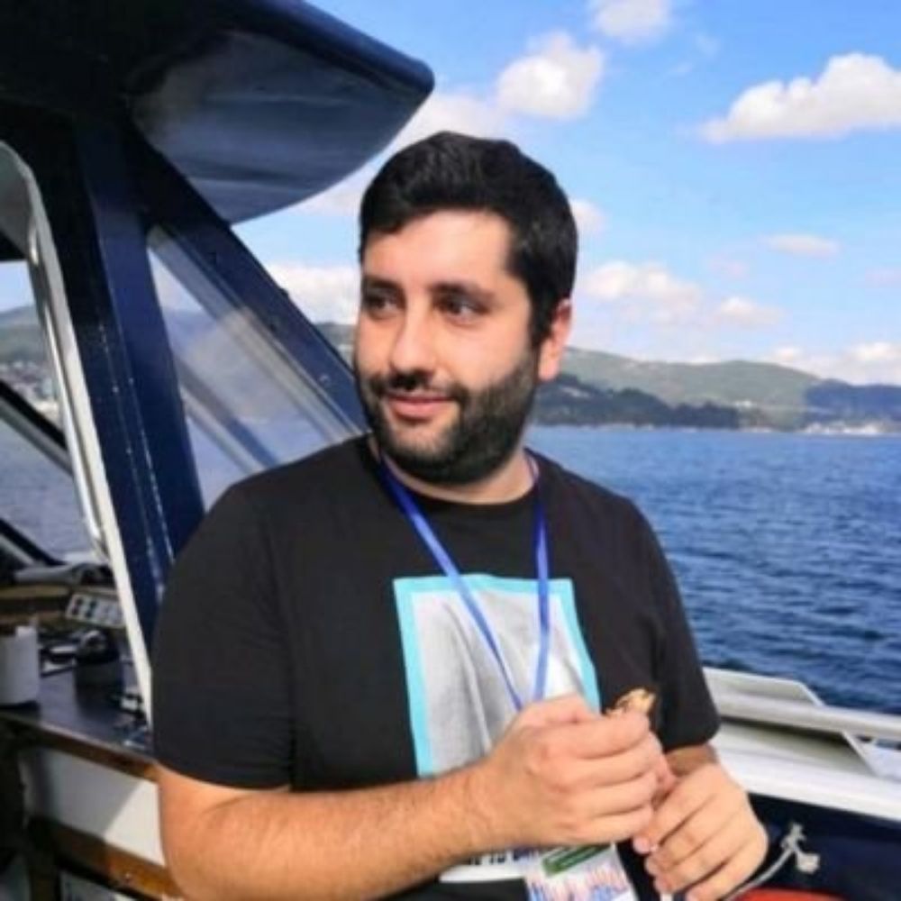 Álex Saavedra-Nieves