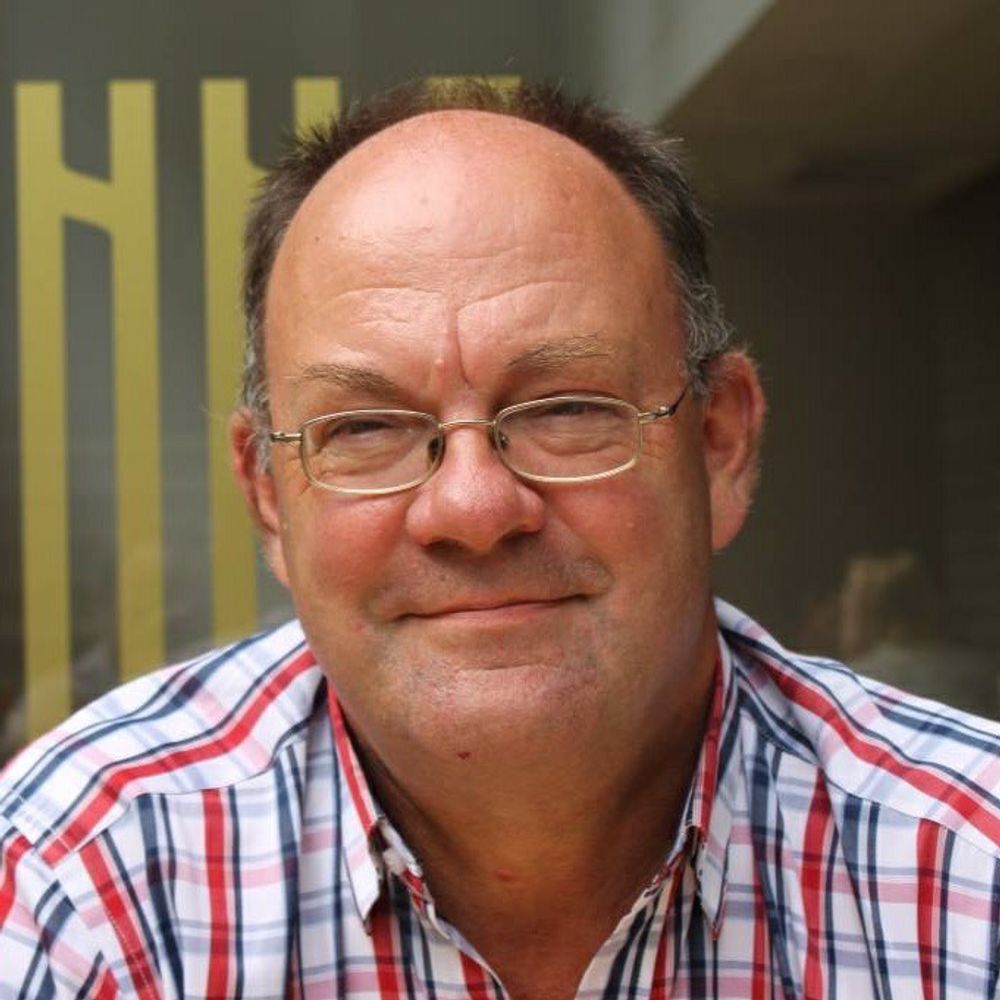 Dr Nick Owen MBE