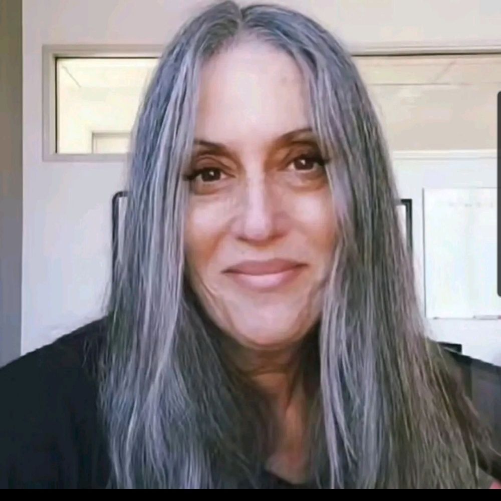 Laura V.