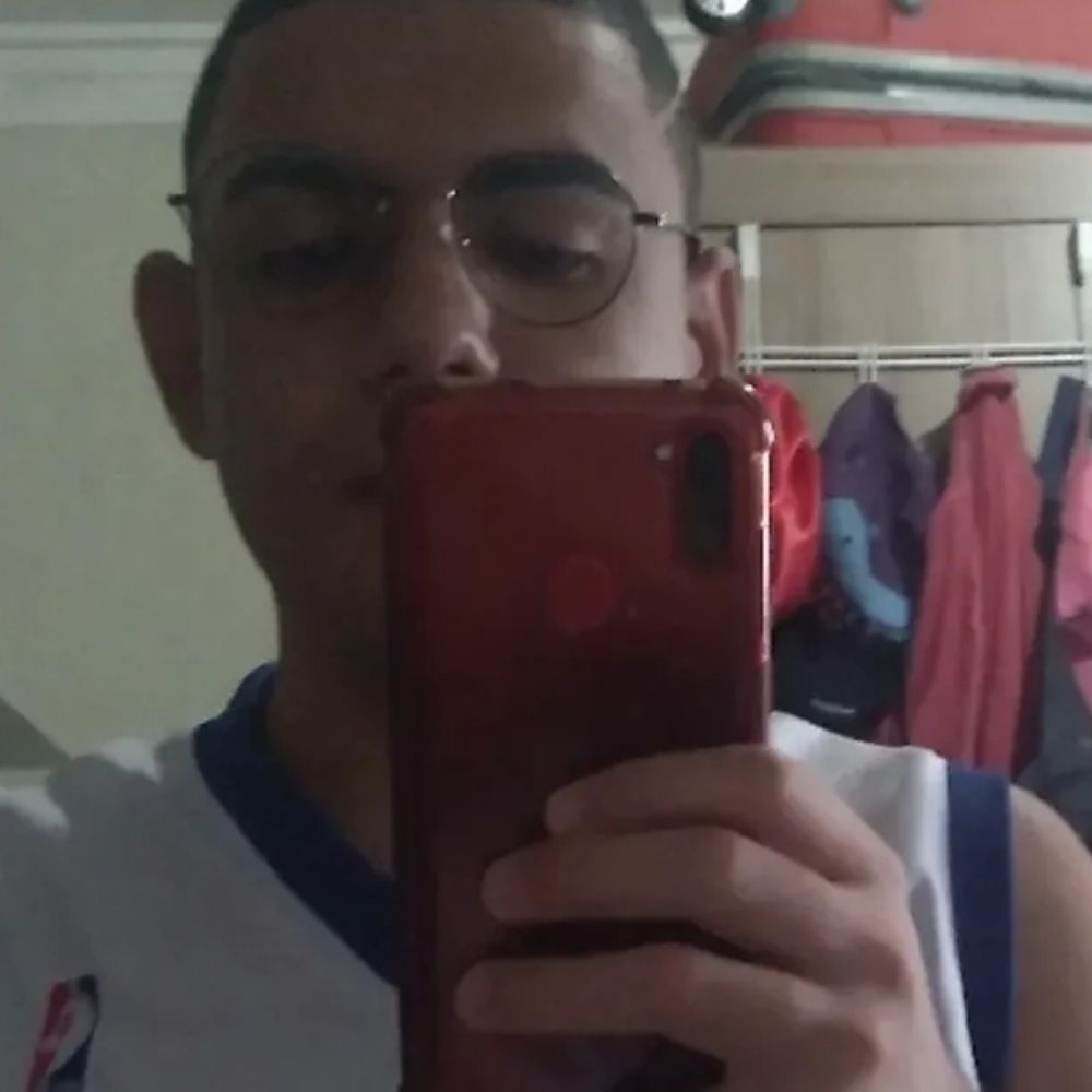Victor
