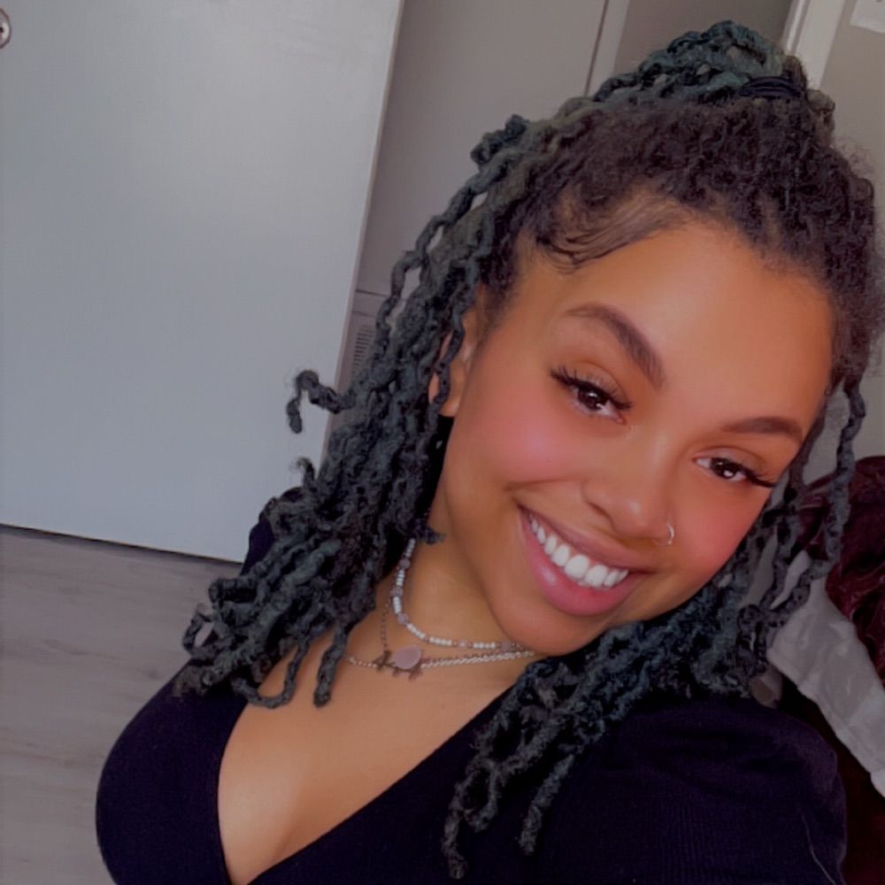 B🦋