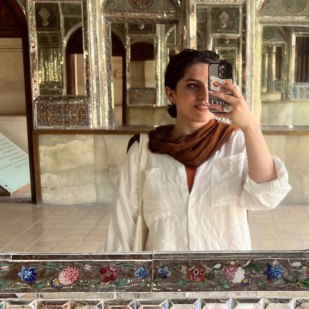 سروِ ناز