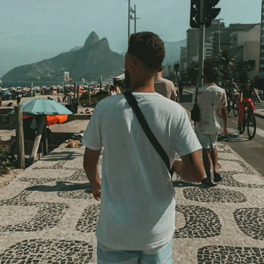 𝐂𝐚𝐫𝐥𝐢𝐧¹⁹²¹🦊