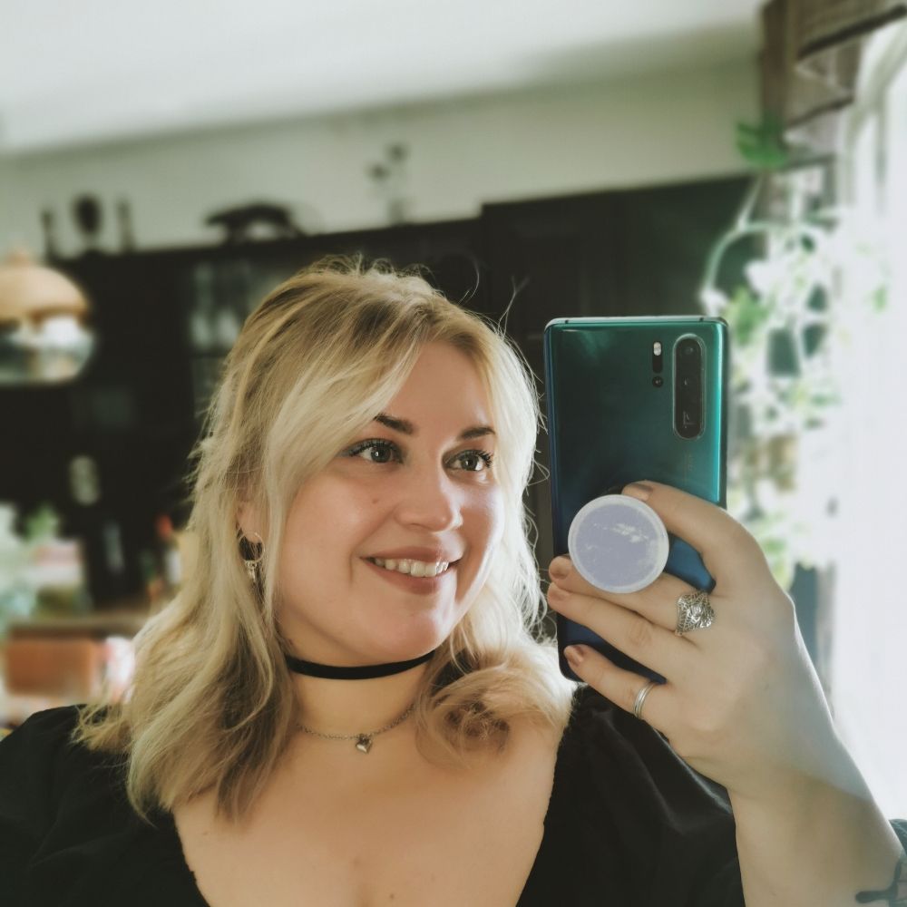 Jenni K
