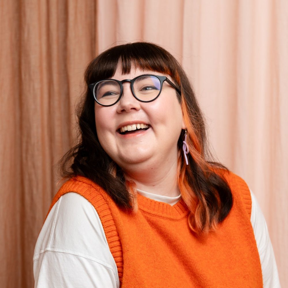 Hollie Arnett @makerandmoxie 🧡✨