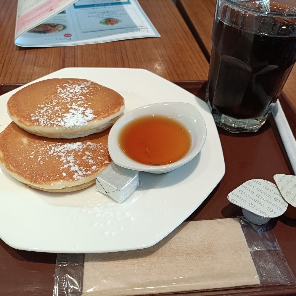 時間も金もない