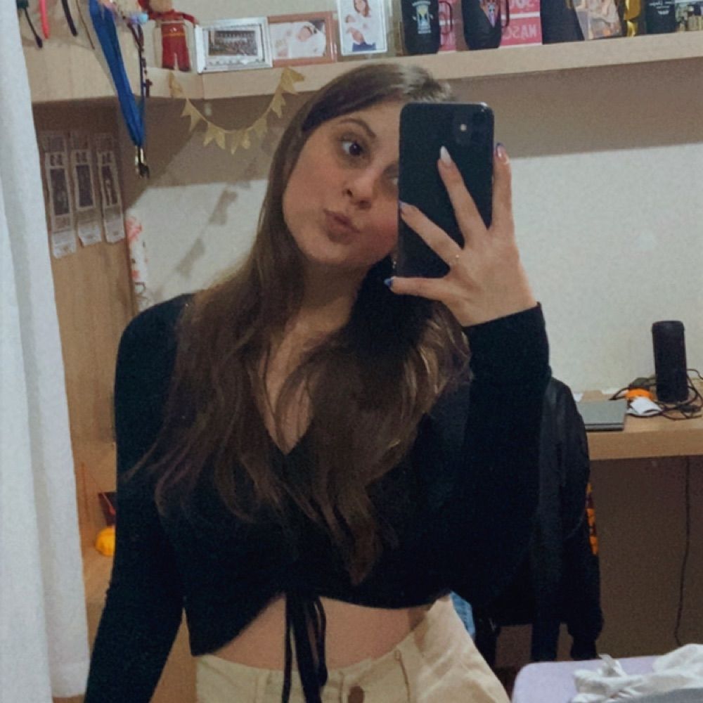 Laii💋
