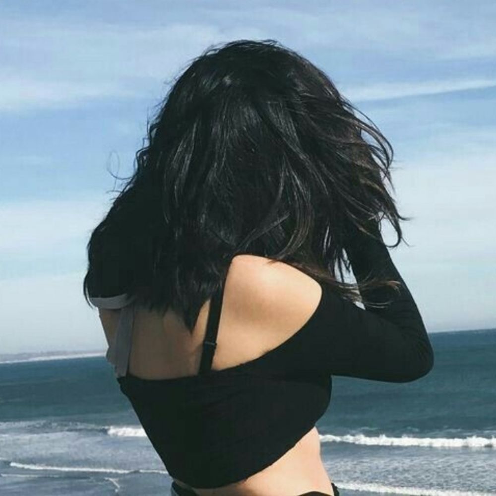 Брюнеточка🖤