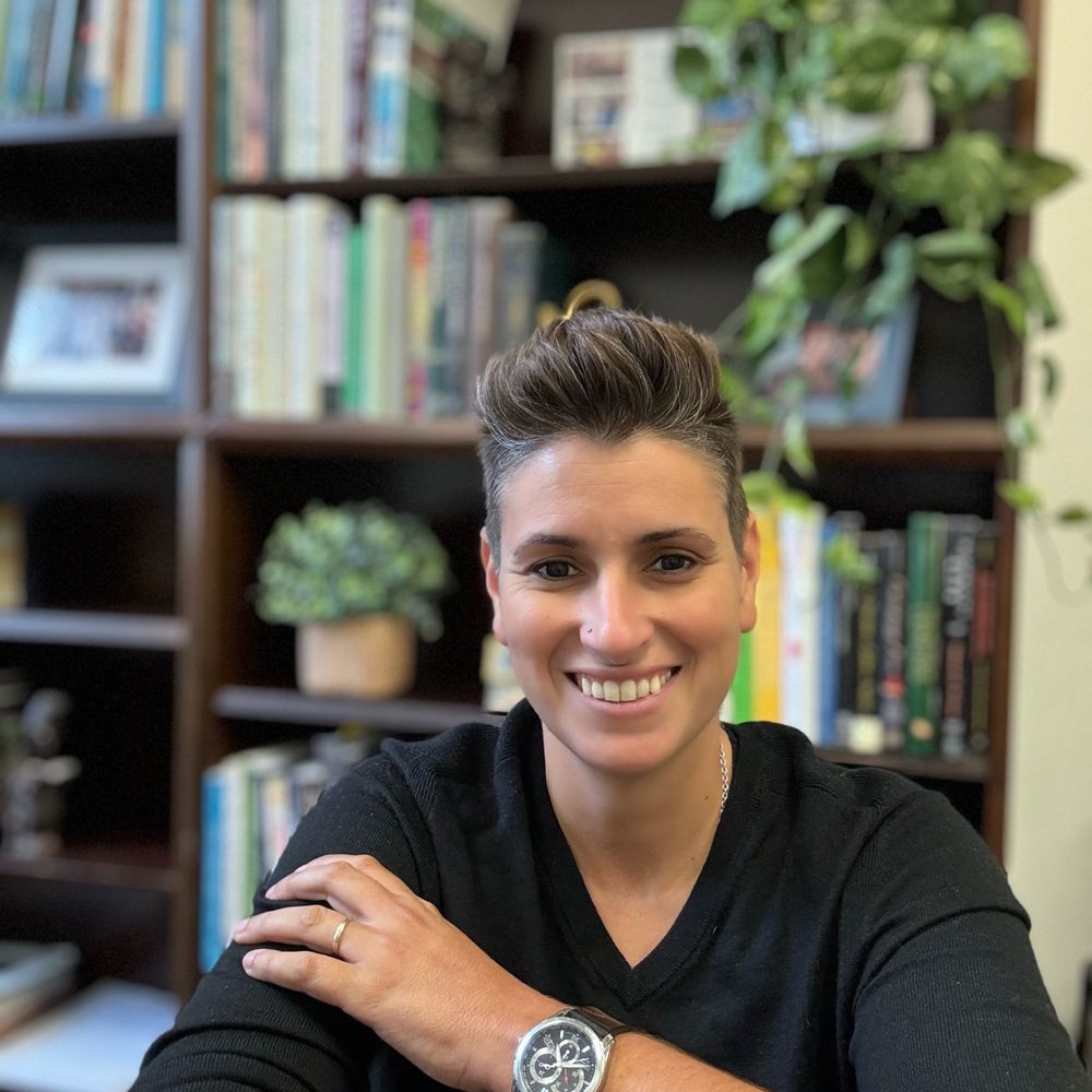 Dr. Marcela Benítez