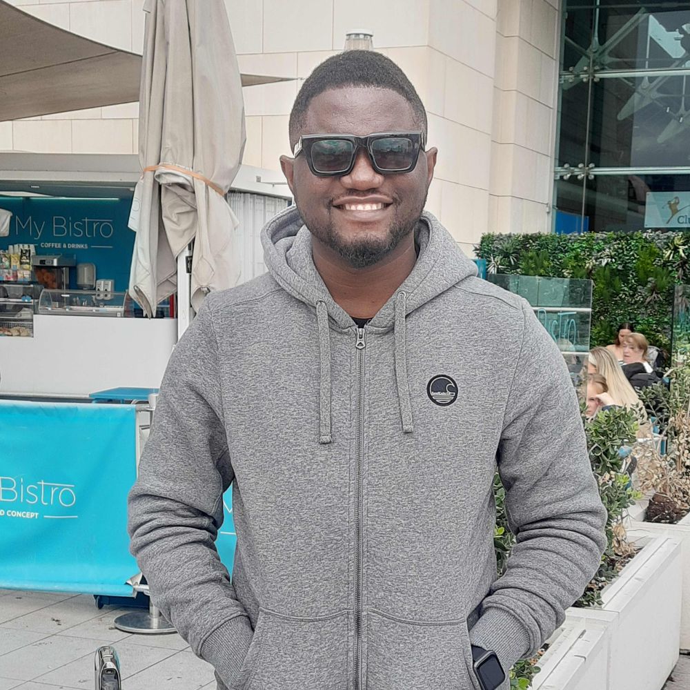 Tosin Aina
